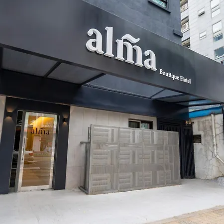 Alma Hotel